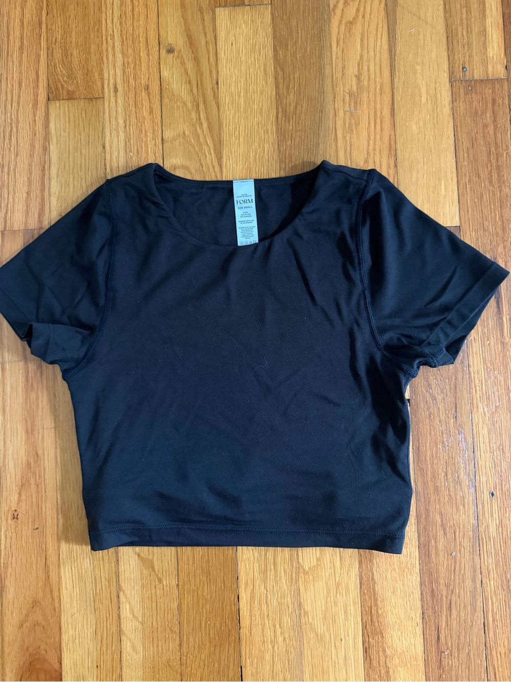 FORM ACTIVEWEAR TEE